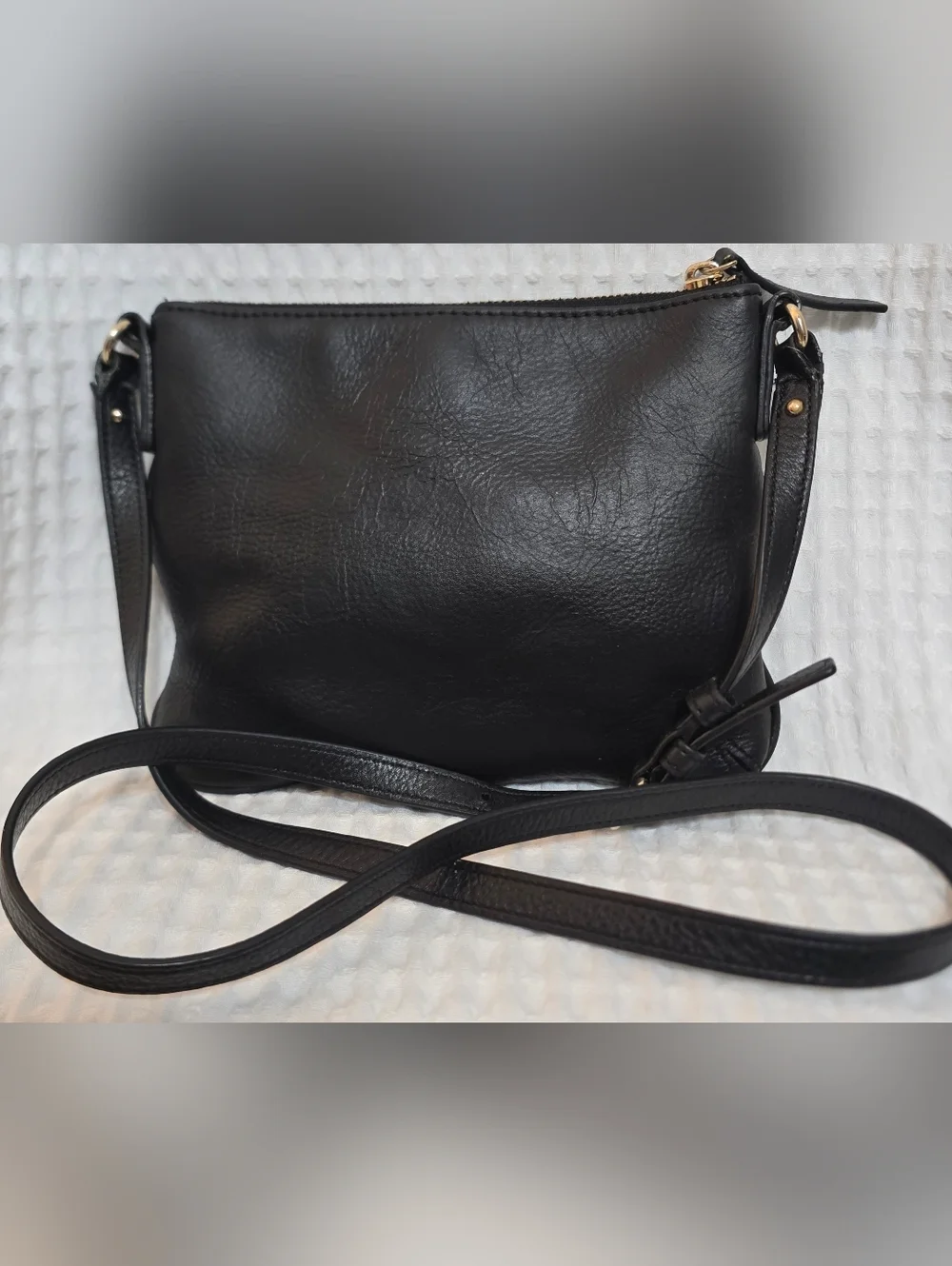 Kate Spade New York Black Pebbled Leather Crossbody Bag Gold Hardware